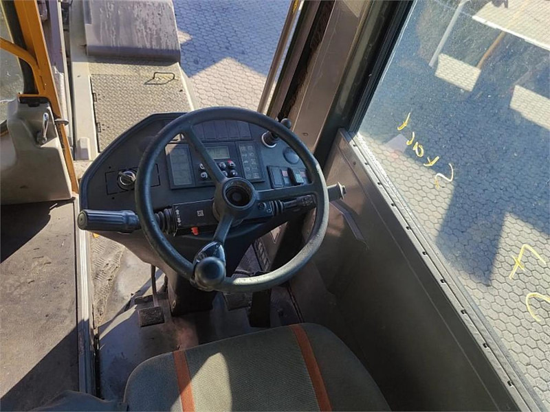 Terberg RT222 4x4 в лізинг Terberg RT222 4x4: фото 8