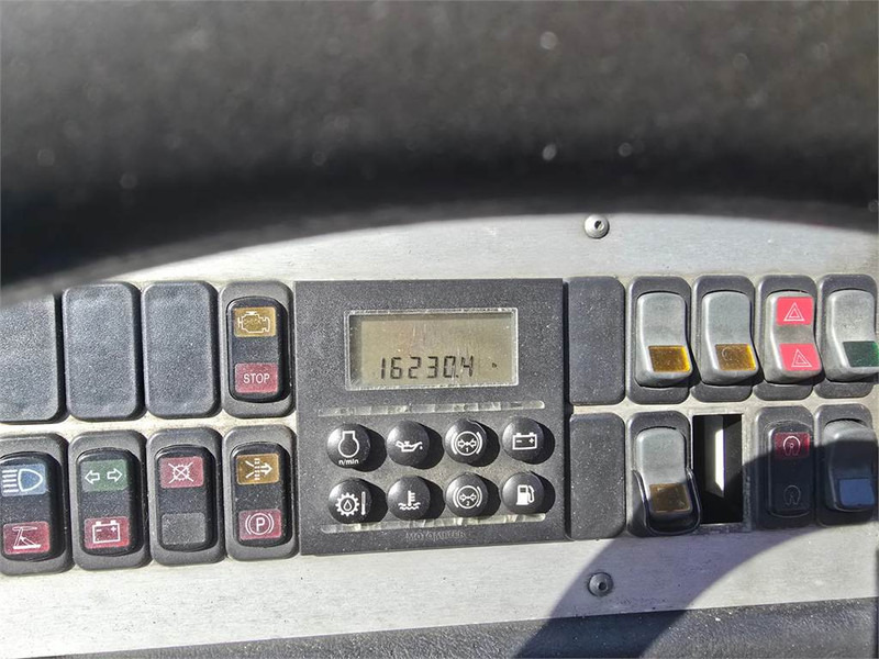 Термінальний трактор Terberg YT182: фото 20