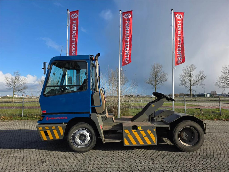 Terberg YT222 - Термінальний трактор: фото 4 Terberg YT222 - Термінальний трактор: фото 4