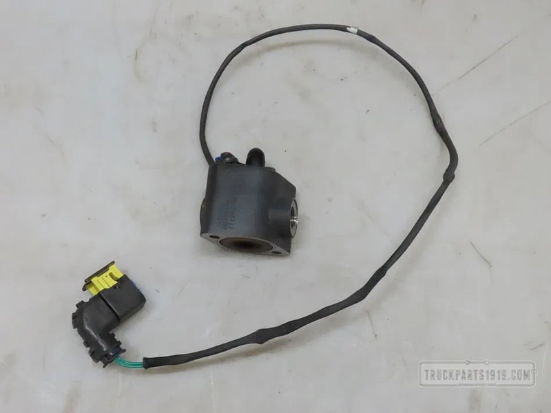 DAF 1832311 | Doseer module brandstof - Паливний фільтр в категорії Вантажівки: фото 1 DAF 1832311 | Doseer module brandstof - Паливний фільтр в категорії Вантажівки: фото 1
