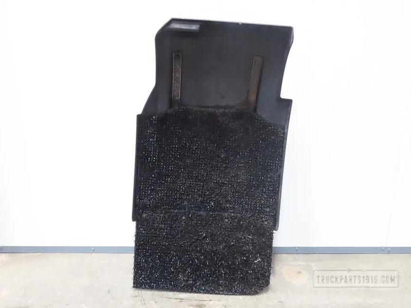 DAF 2042656 | Spatbord voor Li. - Кузов і екстер'єр в категорії Вантажівки: фото 2 DAF 2042656 | Spatbord voor Li. - Кузов і екстер'єр в категорії Вантажівки: фото 2