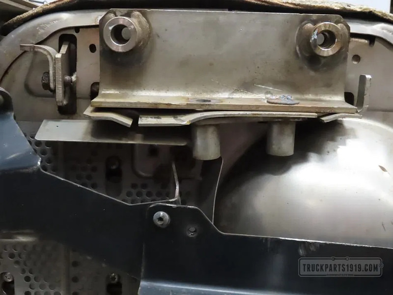 DAF 2300749 Katalysator E6 DAF - Каталізатор в категорії Вантажівки: фото 4 DAF 2300749 Katalysator E6 DAF - Каталізатор в категорії Вантажівки: фото 4