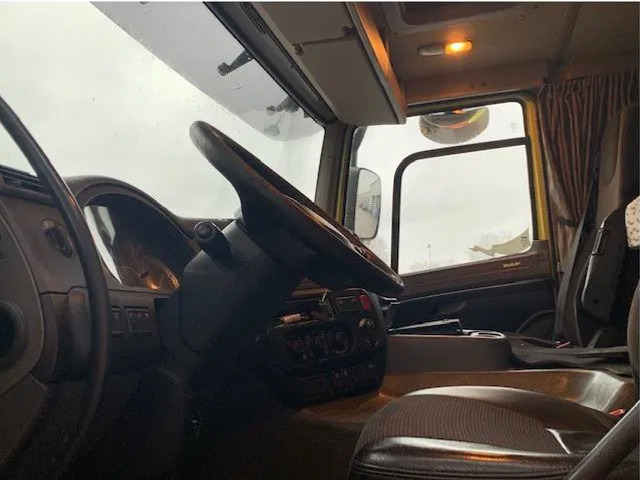 DAF CF Sleeper Cab L2 H1 Euro6 - Кабіна й інтер'єр в категорії Вантажівки: фото 5 DAF CF Sleeper Cab L2 H1 Euro6 - Кабіна й інтер'єр в категорії Вантажівки: фото 5