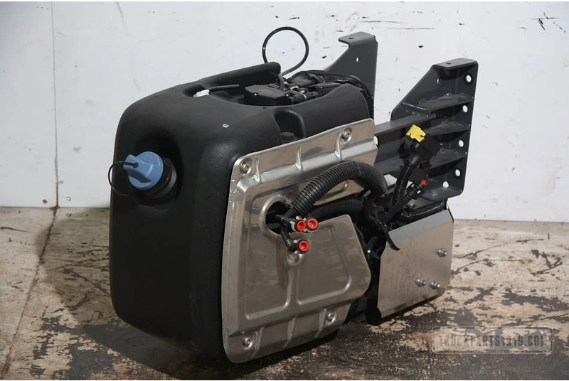 DAF Exhaust System Adblue pomp + tank - Бак AdBlue в категорії Вантажівки: фото 1 DAF Exhaust System Adblue pomp + tank - Бак AdBlue в категорії Вантажівки: фото 1