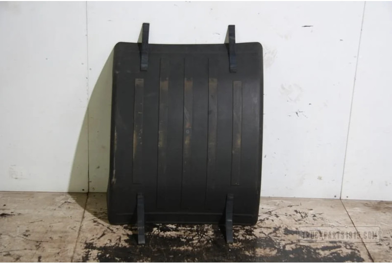 Iveco Body & Chassis Parts Bovenkap Iveco - Крило в категорії Вантажівки: фото 1 Iveco Body & Chassis Parts Bovenkap Iveco - Крило в категорії Вантажівки: фото 1
