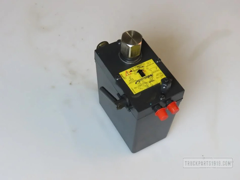 Iveco Hydraulic System Kantelpomp Iveco - Гідравліка в категорії Вантажівки: фото 1 Iveco Hydraulic System Kantelpomp Iveco - Гідравліка в категорії Вантажівки: фото 1