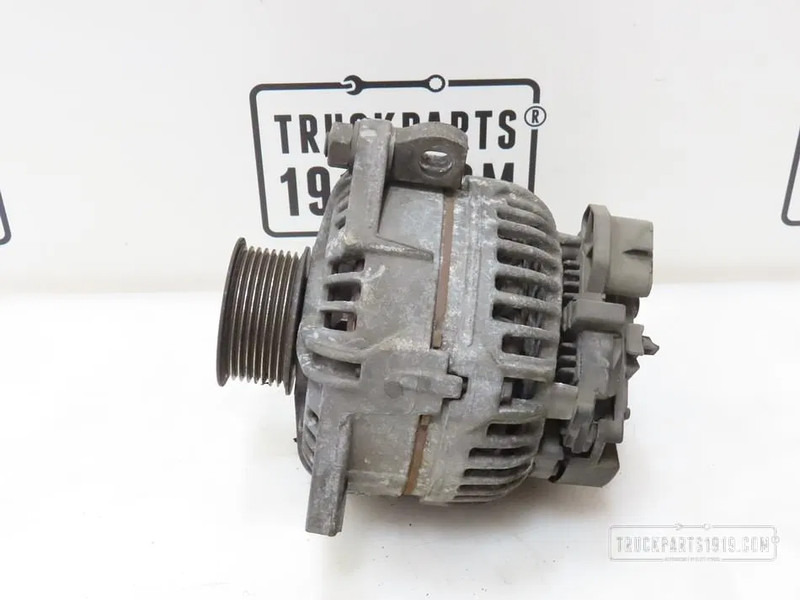MAN 51.26101-7270 Dynamo 110A - Генератор в категорії Вантажівки: фото 1 MAN 51.26101-7270 Dynamo 110A - Генератор в категорії Вантажівки: фото 1