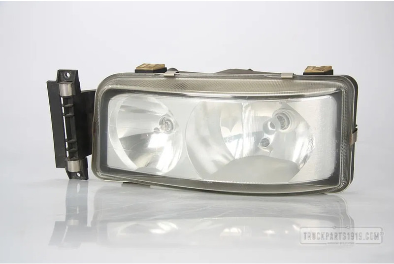 MAN 81.25101.6467 | Koplamp Li.MAN - Передня фара в категорії Вантажівки: фото 1 MAN 81.25101.6467 | Koplamp Li.MAN - Передня фара в категорії Вантажівки: фото 1