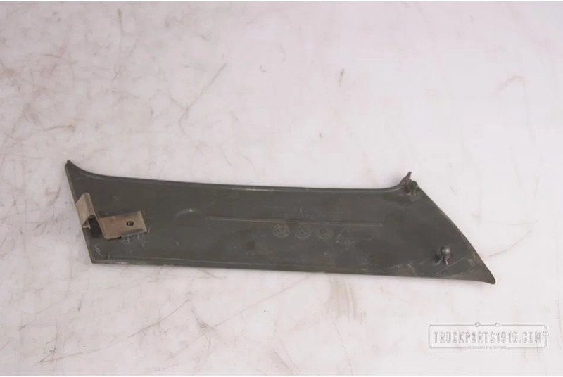 MAN Body & Chassis Parts Afdekking Schanier Re. - Кут бампера в категорії Вантажівки: фото 2 MAN Body & Chassis Parts Afdekking Schanier Re. - Кут бампера в категорії Вантажівки: фото 2