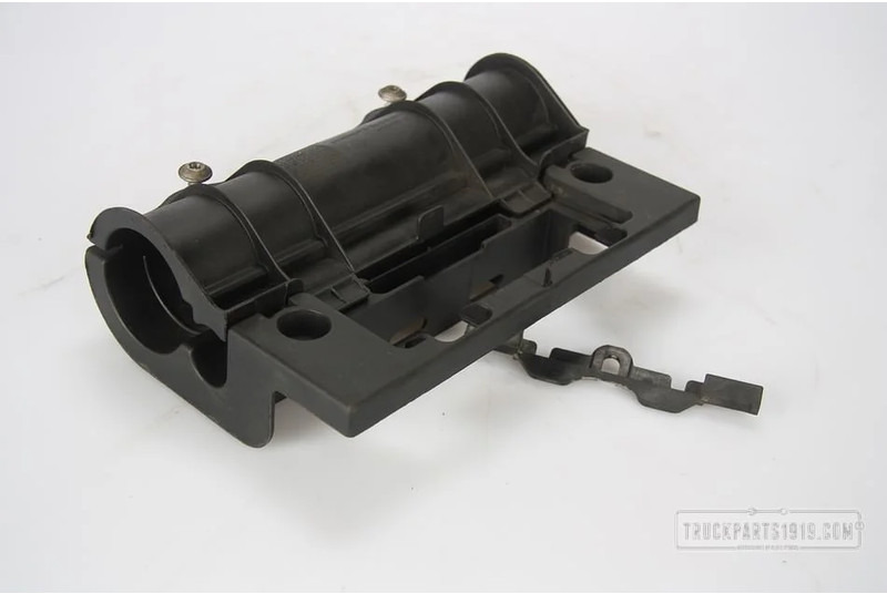 MAN Cooling System Houder - Розширювальний бачок в категорії Вантажівки: фото 1 MAN Cooling System Houder - Розширювальний бачок в категорії Вантажівки: фото 1