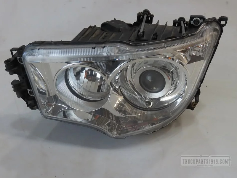 Mercedes-Benz MB Lighting Koplamp Li. MP4 - Передня фара в категорії Вантажівки: фото 1 Mercedes-Benz MB Lighting Koplamp Li. MP4 - Передня фара в категорії Вантажівки: фото 1