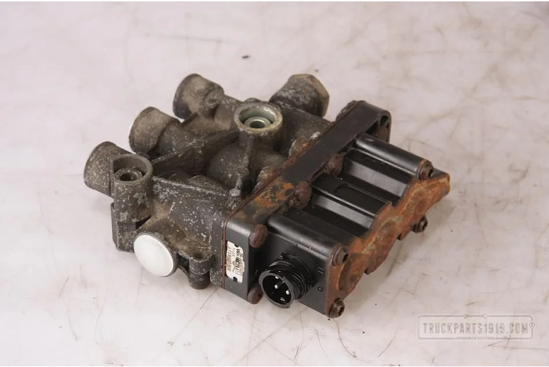 Renault Compressed Air System ECAS magneetventiel Renault - Клапан в категорії Вантажівки: фото 2 Renault Compressed Air System ECAS magneetventiel Renault - Клапан в категорії Вантажівки: фото 2