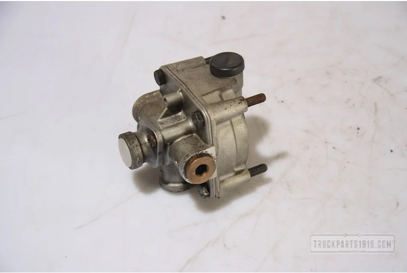 Renault Compressed Air System Relaisklep - Клапан в категорії Вантажівки: фото 2 Renault Compressed Air System Relaisklep - Клапан в категорії Вантажівки: фото 2