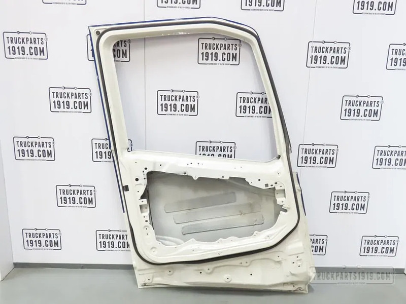 Volvo 82183078 Portier Volvo FH4 Links - Двері та запчастини в категорії Вантажівки: фото 2 Volvo 82183078 Portier Volvo FH4 Links - Двері та запчастини в категорії Вантажівки: фото 2