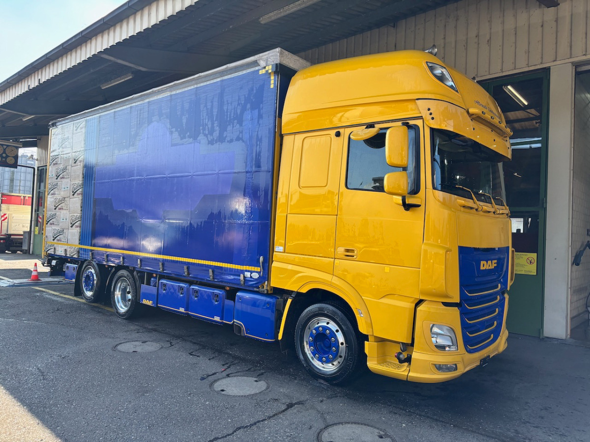 DAF FAN XF 530 LD Jumbo - Тентована вантажівка: фото 1 DAF FAN XF 530 LD Jumbo - Тентована вантажівка: фото 1