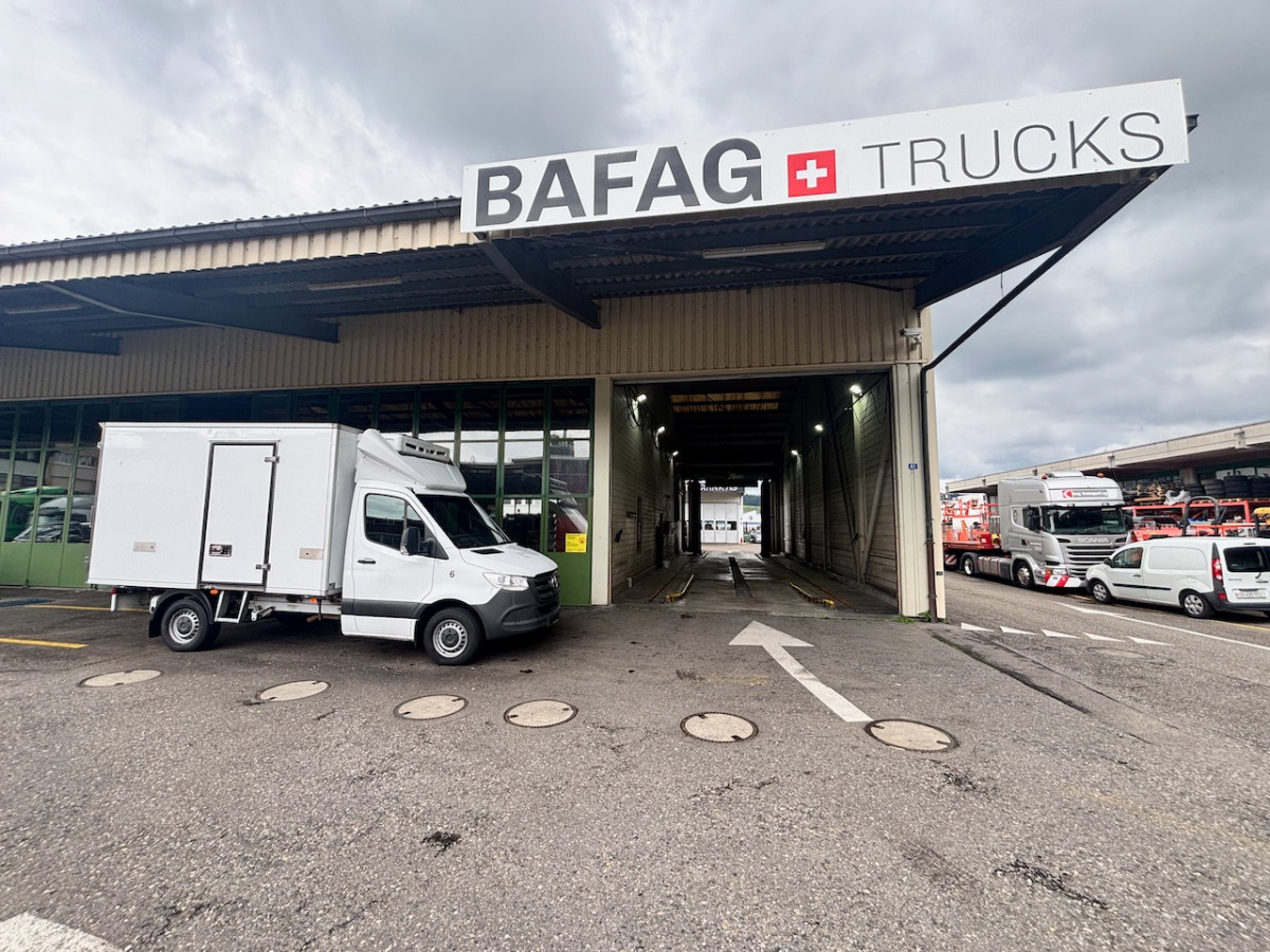 MERCEDES 316 CDI - Фургон-рефрижератор: фото 2 MERCEDES 316 CDI - Фургон-рефрижератор: фото 2