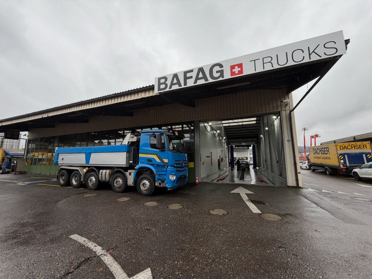 MERCEDES Arocs 4451 - Самоскид вантажівка: фото 2 MERCEDES Arocs 4451 - Самоскид вантажівка: фото 2