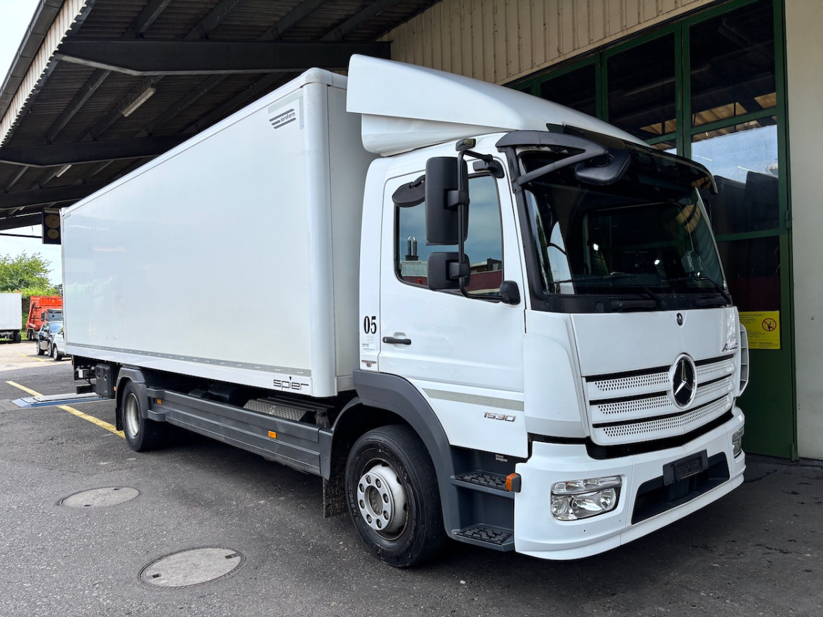 MERCEDES Atego 1530 - Вантажівка з закритим кузовом: фото 1 MERCEDES Atego 1530 - Вантажівка з закритим кузовом: фото 1