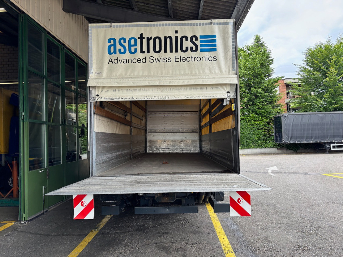 Тентована вантажівка SCANIA G440: фото 16