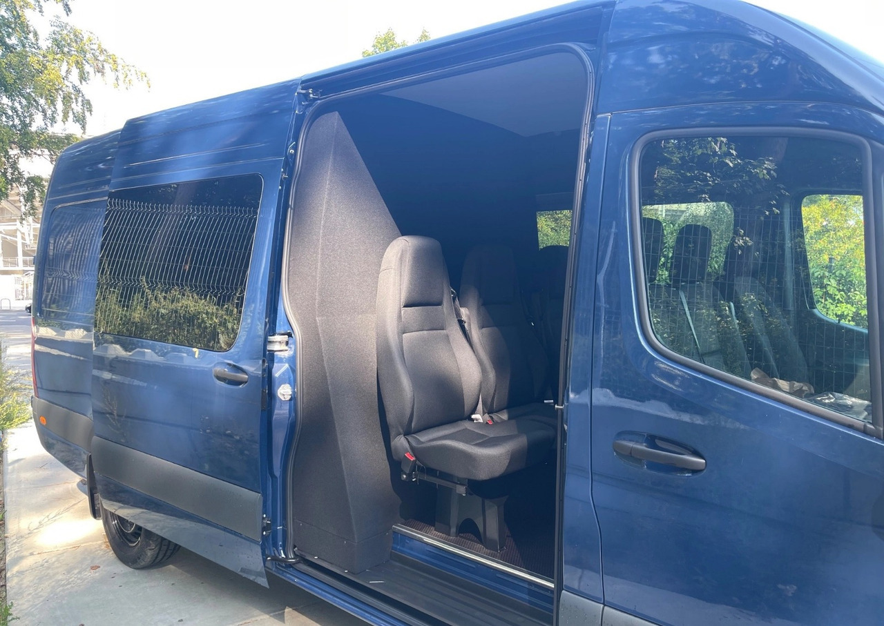Mercedes-Benz Sprinter 317 L3H2 6-Sitze - Суцільнометалевий фургон, Вантажопасажирський фургон: фото 1 Mercedes-Benz Sprinter 317 L3H2 6-Sitze - Суцільнометалевий фургон, Вантажопасажирський фургон: фото 1