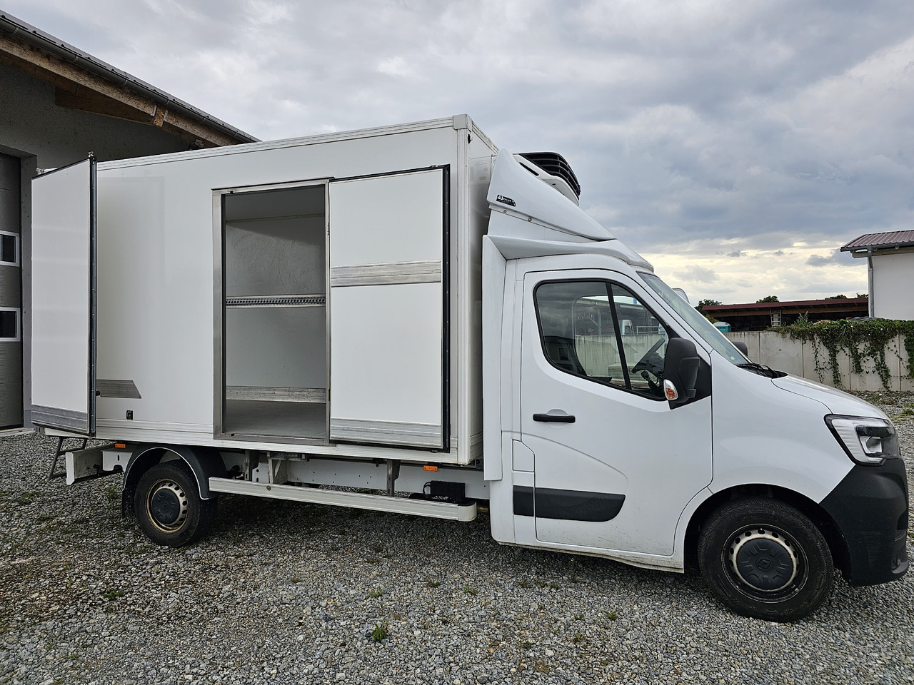 RENAULT Master 165 Kühlkoffer 220V Standkühlung - Фургон-рефрижератор: фото 5 RENAULT Master 165 Kühlkoffer 220V Standkühlung - Фургон-рефрижератор: фото 5