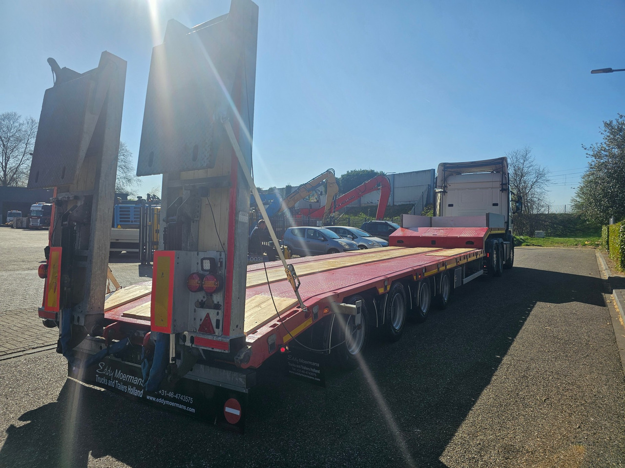Hangler SVS-H 580 Semie Lowloader - Низькорамна платформа напівпричіп: фото 4 Hangler SVS-H 580 Semie Lowloader - Низькорамна платформа напівпричіп: фото 4