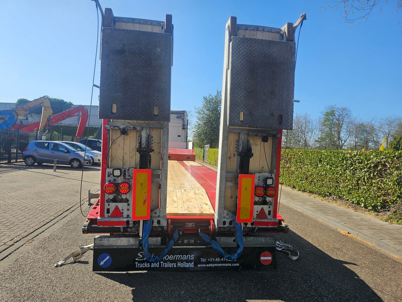 Hangler SVS-H 580 Semie Lowloader - Низькорамна платформа напівпричіп: фото 5 Hangler SVS-H 580 Semie Lowloader - Низькорамна платформа напівпричіп: фото 5