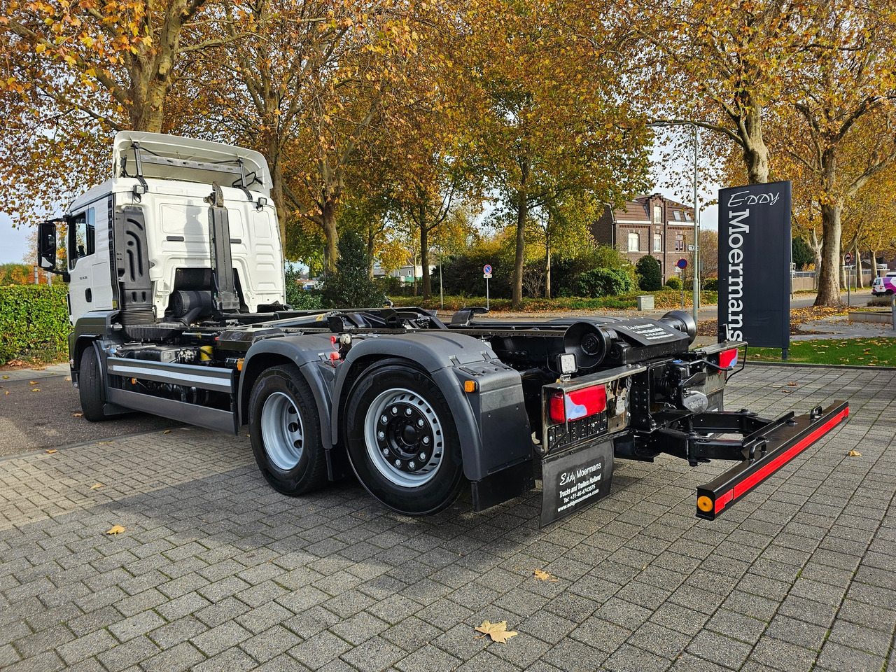 MAN TGS 28.500 L 6x2-4 Hooklift - Гаковий мультиліфт вантажівка: фото 2 MAN TGS 28.500 L 6x2-4 Hooklift - Гаковий мультиліфт вантажівка: фото 2