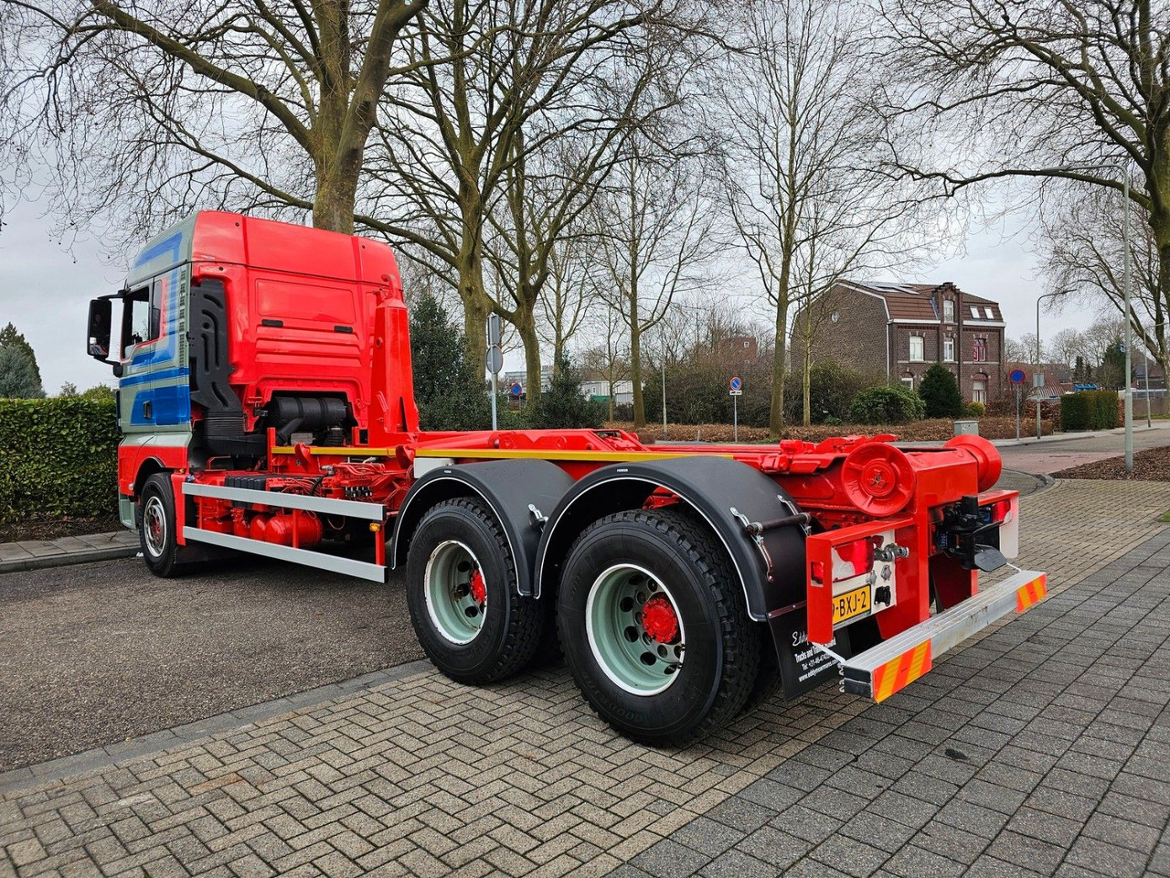 MAN TGX 26.560 XLX 6x4 Abrollkipper - Гаковий мультиліфт вантажівка: фото 3 MAN TGX 26.560 XLX 6x4 Abrollkipper - Гаковий мультиліфт вантажівка: фото 3