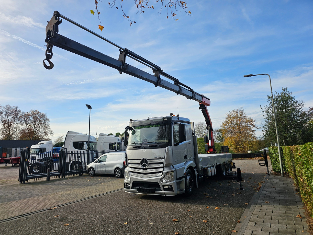 Mercedes Benz Actros 2645 6x4 - Бортова вантажівка/ Платформа, Вантажівка з маніпулятором: фото 3 Mercedes Benz Actros 2645 6x4 - Бортова вантажівка/ Платформа, Вантажівка з маніпулятором: фото 3