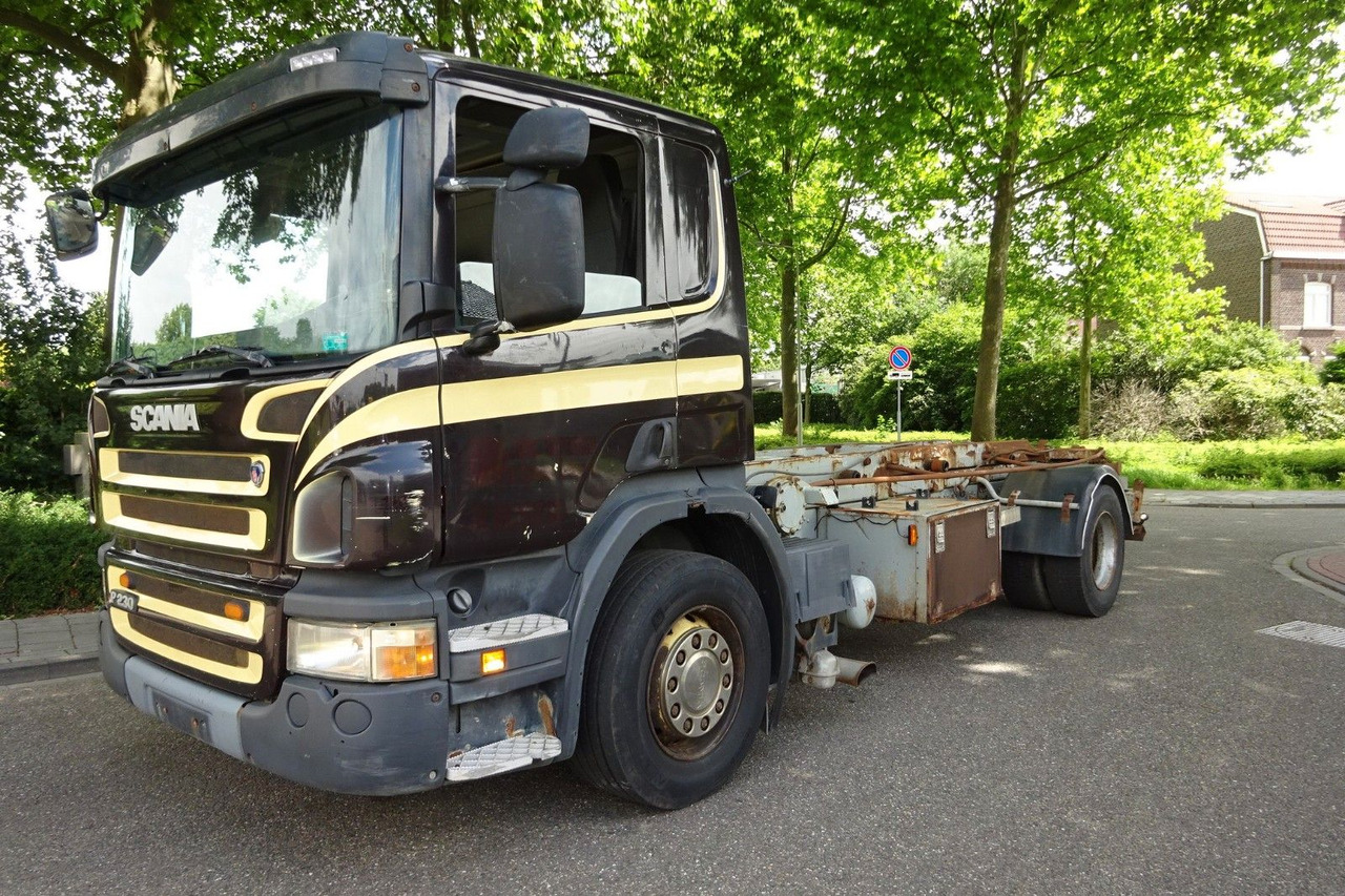 Scania P230 Cp16 - Гаковий мультиліфт вантажівка: фото 3 Scania P230 Cp16 - Гаковий мультиліфт вантажівка: фото 3