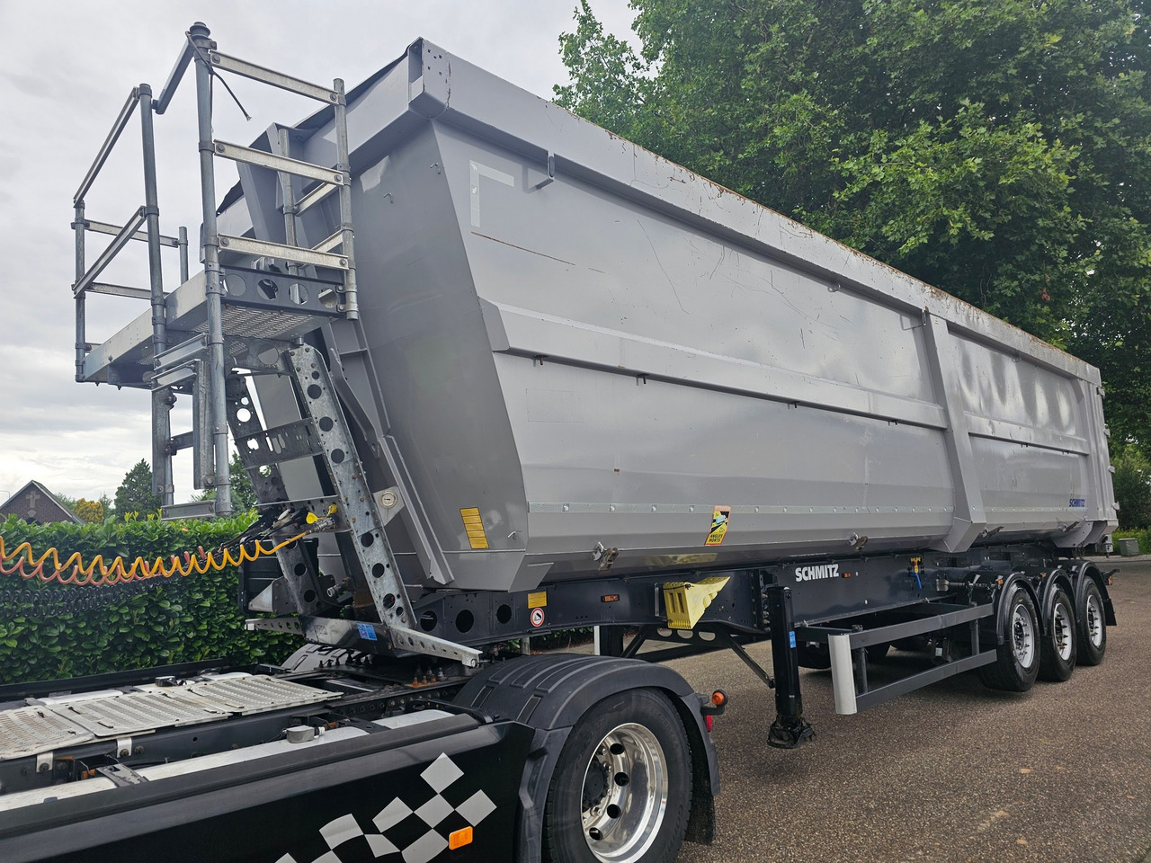 Schmitz SGF-S3 Scraptipper 55 M3 - Самоскид напівпричіп: фото 5 Schmitz SGF-S3 Scraptipper 55 M3 - Самоскид напівпричіп: фото 5