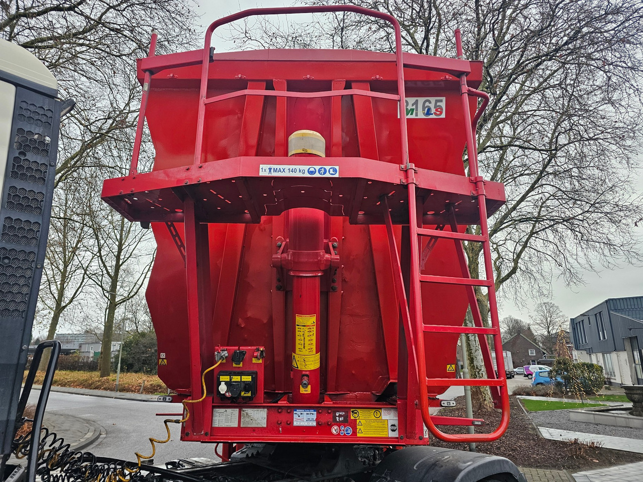 Stas S300CX Scrap Tipper - Самоскид напівпричіп: фото 5 Stas S300CX Scrap Tipper - Самоскид напівпричіп: фото 5