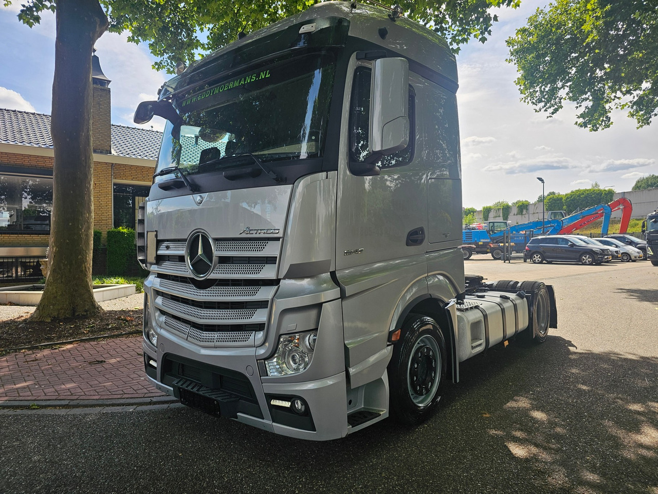 Mercedes Benz Actros 1842 Mega - Тягач: фото 3 Mercedes Benz Actros 1842 Mega - Тягач: фото 3
