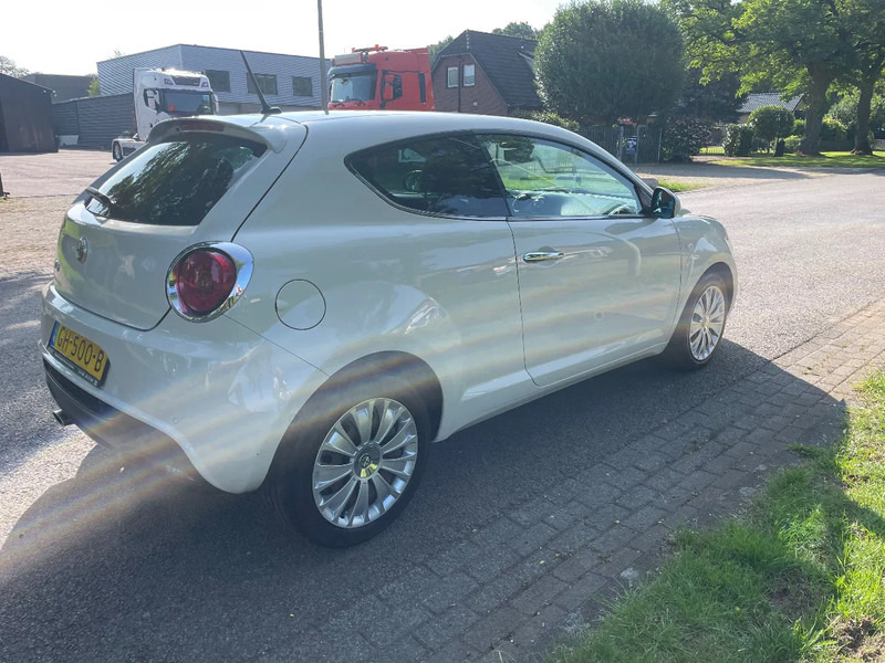 Alfa Romeo MiTo ALFA MITO Diesel ZEER MOOI - Хетчбек: фото 5 Alfa Romeo MiTo ALFA MITO Diesel ZEER MOOI - Хетчбек: фото 5