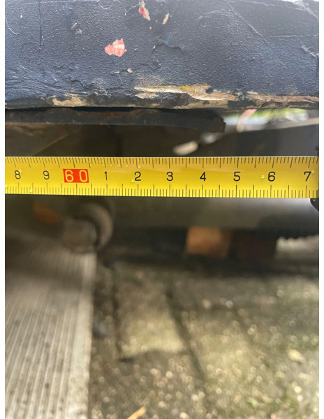 Kässbohrer 1500 KG Laadklep. Gebruikt - Закритий кузов напівпричіп: фото 5 Kässbohrer 1500 KG Laadklep. Gebruikt - Закритий кузов напівпричіп: фото 5