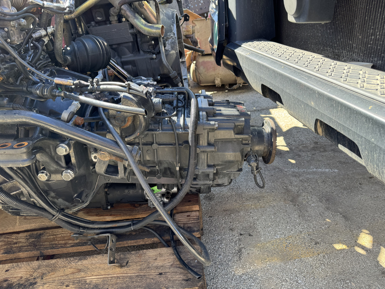 GEARBOX MAN TGL ZF 6S800 - Коробка передач та запчастини: фото 1 GEARBOX MAN TGL ZF 6S800 - Коробка передач та запчастини: фото 1