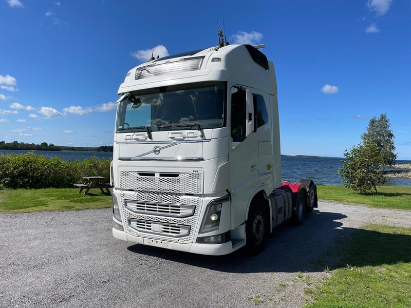 Volvo FH16 600 - Тягач: фото 1 Volvo FH16 600 - Тягач: фото 1