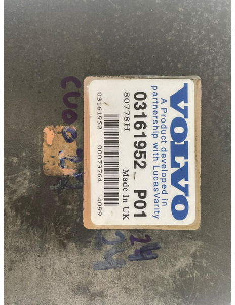 Volvo ECM - Блок управління: фото 3 Volvo ECM - Блок управління: фото 3