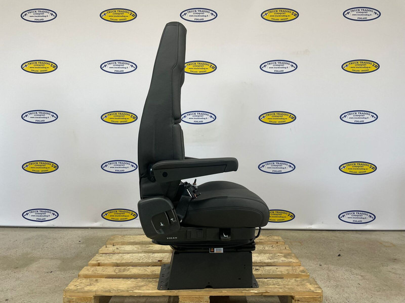 Volvo FH5 - Сидіння: фото 4 Volvo FH5 - Сидіння: фото 4