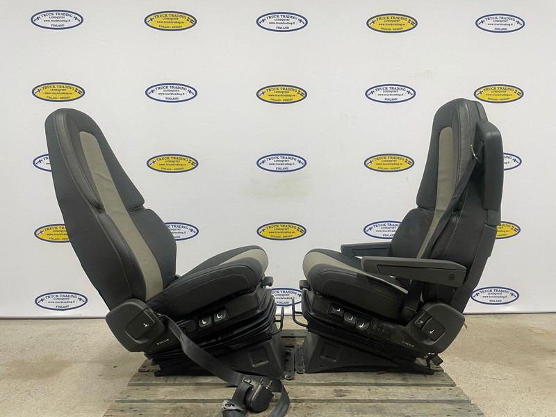 Volvo FM4 - Сидіння: фото 2 Volvo FM4 - Сидіння: фото 2