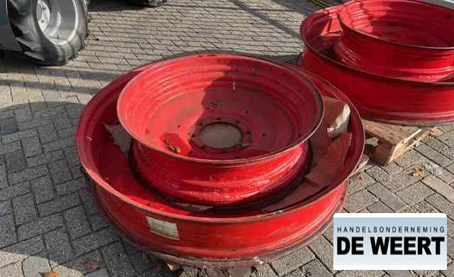 Fendt velgen 50" - Шини і диски в категорії Сільськогосподарська техніка: фото 4 Fendt velgen 50" - Шини і диски в категорії Сільськогосподарська техніка: фото 4