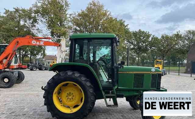 John Deere 6100 - Трактор: фото 4 John Deere 6100 - Трактор: фото 4