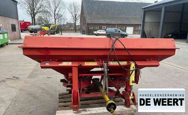 Lely centerliner stooier , front aandrijving - Розкидач добрив: фото 4 Lely centerliner stooier , front aandrijving - Розкидач добрив: фото 4