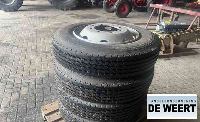 Michelin 9R22.5 , 9 R 22.5 - Шини і диски в категорії Сільськогосподарська техніка: фото 4 Michelin 9R22.5 , 9 R 22.5 - Шини і диски в категорії Сільськогосподарська техніка: фото 4