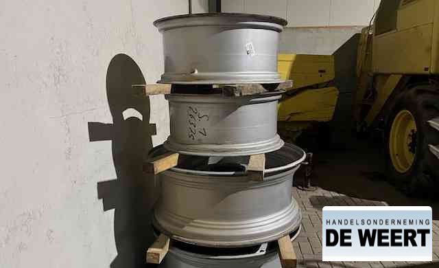 Diversen velgen 38" , voor john deere , case - Шини і диски в категорії Сільськогосподарська техніка: фото 5 Diversen velgen 38" , voor john deere , case - Шини і диски в категорії Сільськогосподарська техніка: фото 5