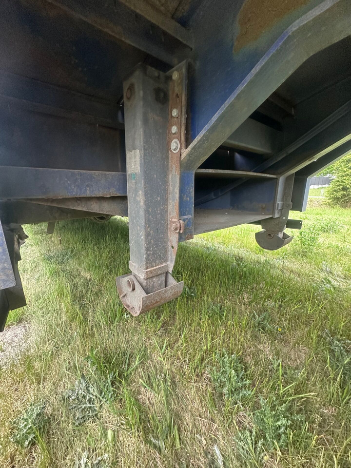 Низькорамна платформа напівпричіп CHIEFTAIN TRAILERS LTD naczepa niskopodwoziowa: фото 16