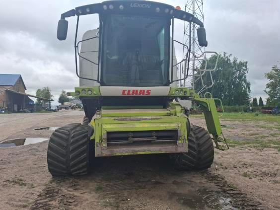 CLAAS LEXION 670 - Зернозбиральний комбайн: фото 1 CLAAS LEXION 670 - Зернозбиральний комбайн: фото 1
