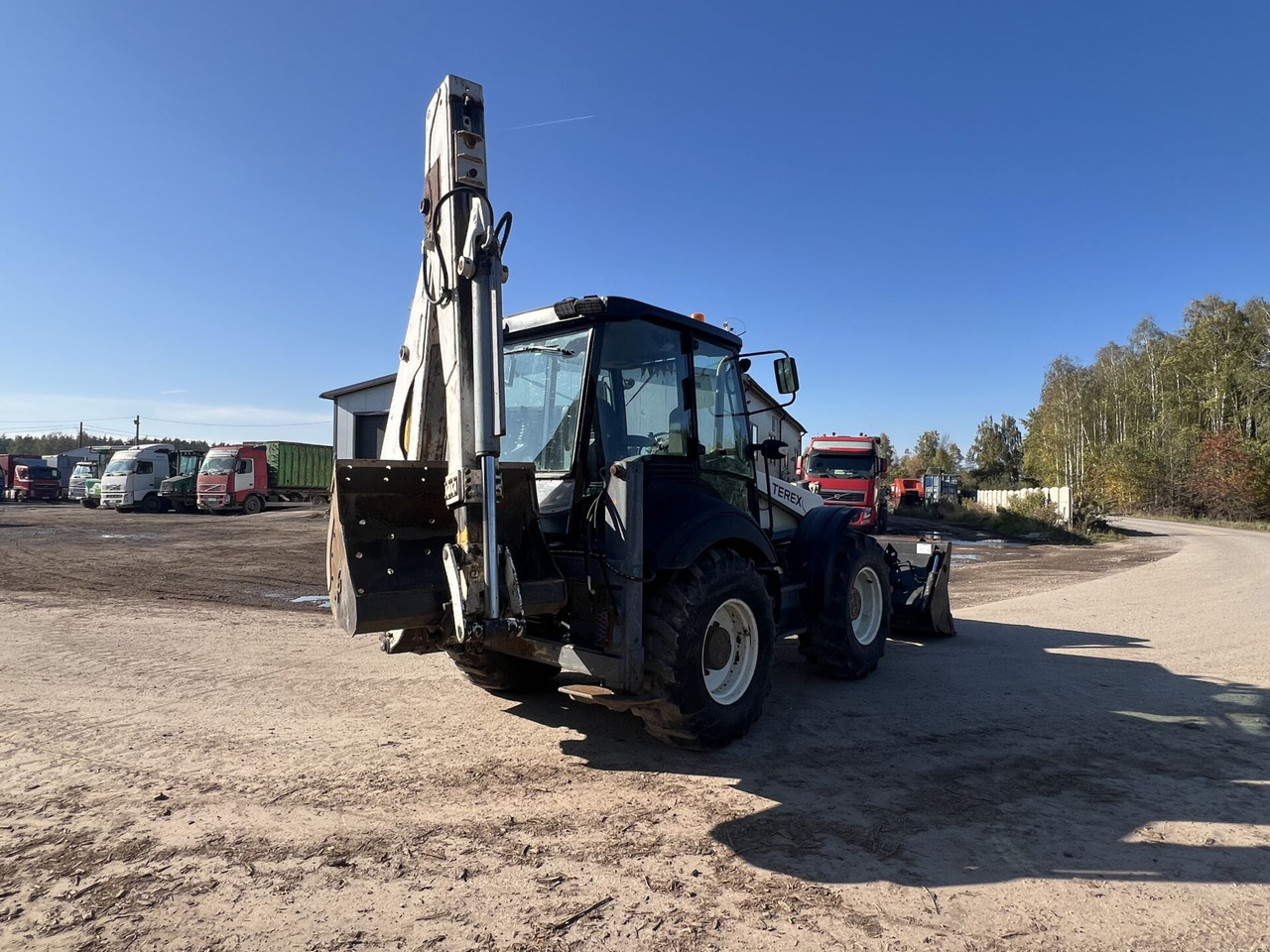 Koparko-ładowarka Terex - Екскаватор-навантажувач: фото 5 Koparko-ładowarka Terex - Екскаватор-навантажувач: фото 5