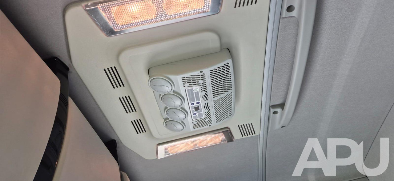 Тягач Renault T480: фото 20